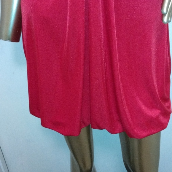 Masquerade red dress with diamond pendent in the front zips down in the back - Picture 9 of 16
